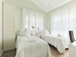 SAGA Circle Villas
