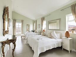 SAGA Circle Villas