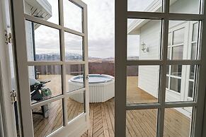 SAGA Circle Villas