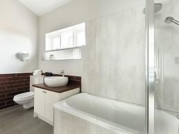 SAGA Circle Villas