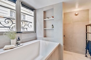 Reve du Marais in Paris