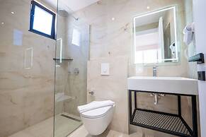 Alpaso Hotel