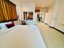 Ree Riverside hotel