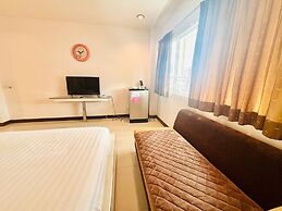 Ree Riverside hotel