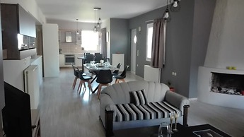 Detached House - Villa Mariva