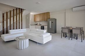 EIGHT OLIVES LUXURY VILLA
