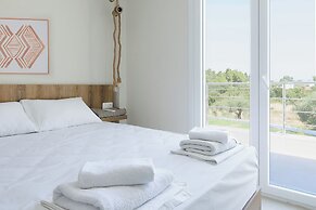 EIGHT OLIVES LUXURY VILLA