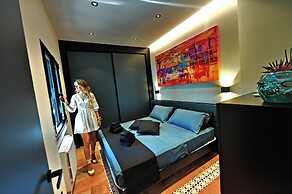 Mira Suite