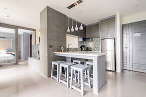 Citygate B307/8 By Villacarte