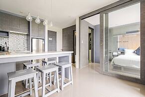 Citygate B307/8 By Villacarte