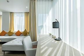 The Baycliff By Villacarte