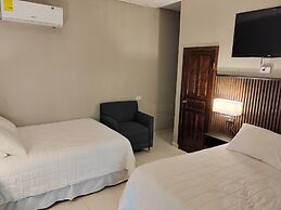 Hotel Colonial