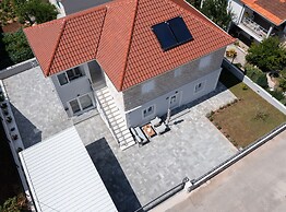 Apartment Kurte