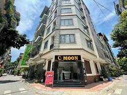 Moon Hotel Apartment