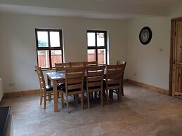 Dingle Holiday Haven - Comfortable 3 Bedroom House