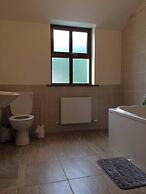 Dingle Holiday Haven - Comfortable 3 Bedroom House