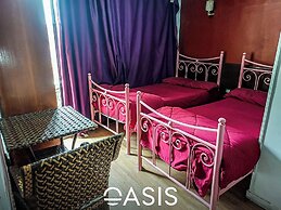 OASIS Hotel Downtown