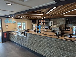 Willowbrook Hideaway - Billing Aquadrome