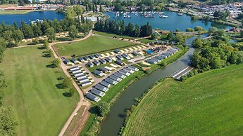 Willowbrook Hideaway - Billing Aquadrome