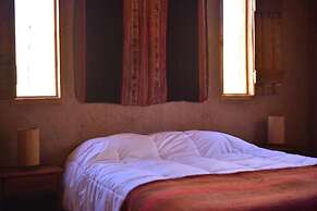 HOSTAL VALLE DE LA LUNA