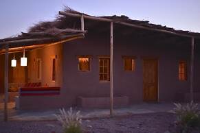 HOSTAL VALLE DE LA LUNA
