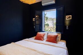 Dio Luxury Suites