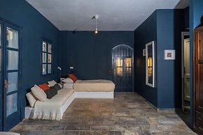 Dio Luxury Suites