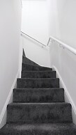 Modern House - 3 Bedrooms - 1 Bath - Mancity