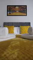 Modern House - 3 Bedrooms - 1 Bath - Mancity