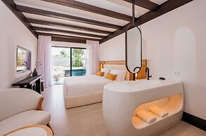 Noir Mykonos