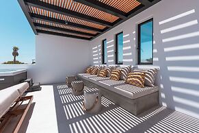 Noir Mykonos