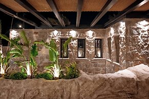 Noir Mykonos