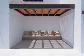 Noir Mykonos