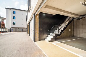 the line hotel