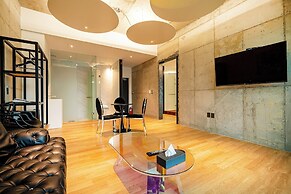 the line hotel