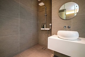 the line hotel