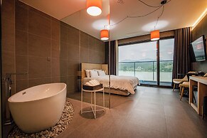 the line hotel