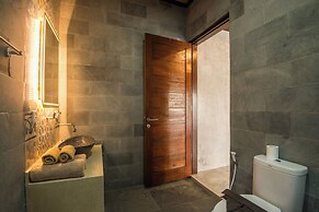 Om Villas Kedungu