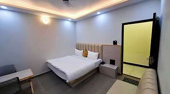 Hotel Heavens Guest House Haridwar