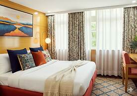HOTELS DAFFODILS