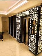 Titanic Residence - 7 minute walk to the Beach