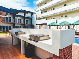Cyan Sea Suites