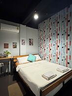 La Belle Nuit House