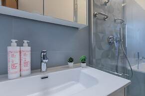 Adriano Apartment by Wonderful Italy