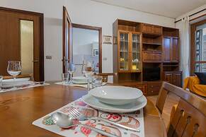 Adriano Apartment by Wonderful Italy