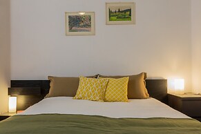 Adriano Apartment by Wonderful Italy