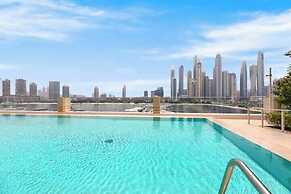 Vogue | Emaar Beachfront Marina Vista with Private Beach Access