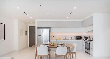 Vogue | Emaar Beachfront Marina Vista with Private Beach Access