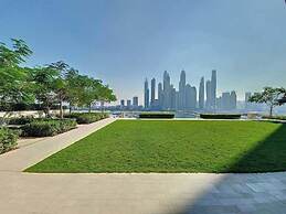 Vogue | Emaar Beachfront Marina Vista with Private Beach Access