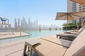 Vogue | Emaar Beachfront Marina Vista with Private Beach Access